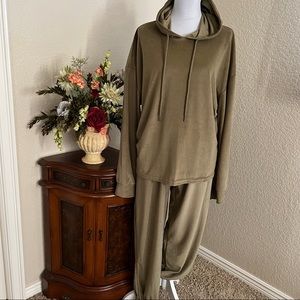 I Believe 2 Piece Velour Hoodie and Jogger Loungewear Set